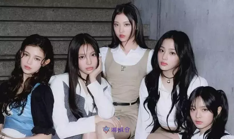 Newjeans在台湾拍摄争议持续延烧!五月天阿信被粉丝批评 : “蹭什么蹭 傻眼” Newjeans在台湾拍摄争议持续延烧!五月天阿信被粉丝批评 : “蹭什么蹭 傻眼”